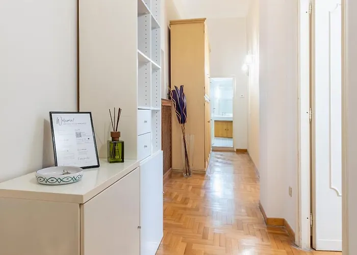 Maison Borghese Apartment *